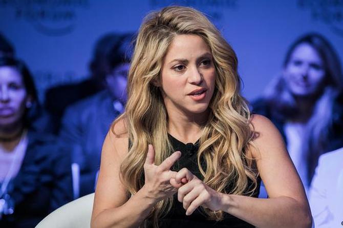 Shakira explota contra hacienda española