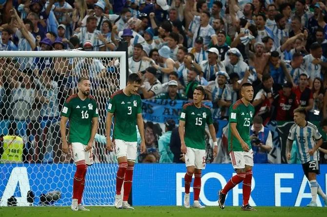 ¡Payasisismos! Mexico perde pero no esta eliminado en Qatar 2022