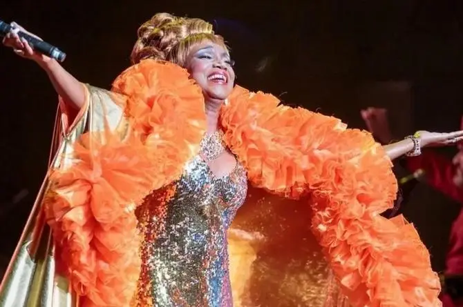 Disco en honor a Celia Cruz se alza con un Latin Grammy