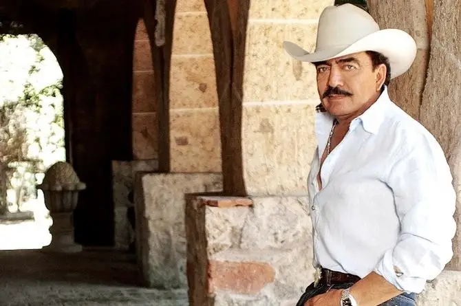 La canción de Joan Sebastian más cantada en los Karaoke